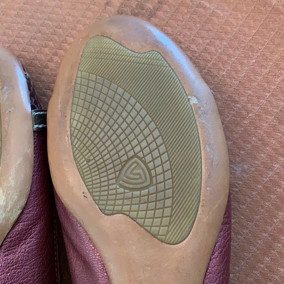 AGL Flats Size 36 Mauve w/ snakeskin print toe cap - Picture 7 of 10